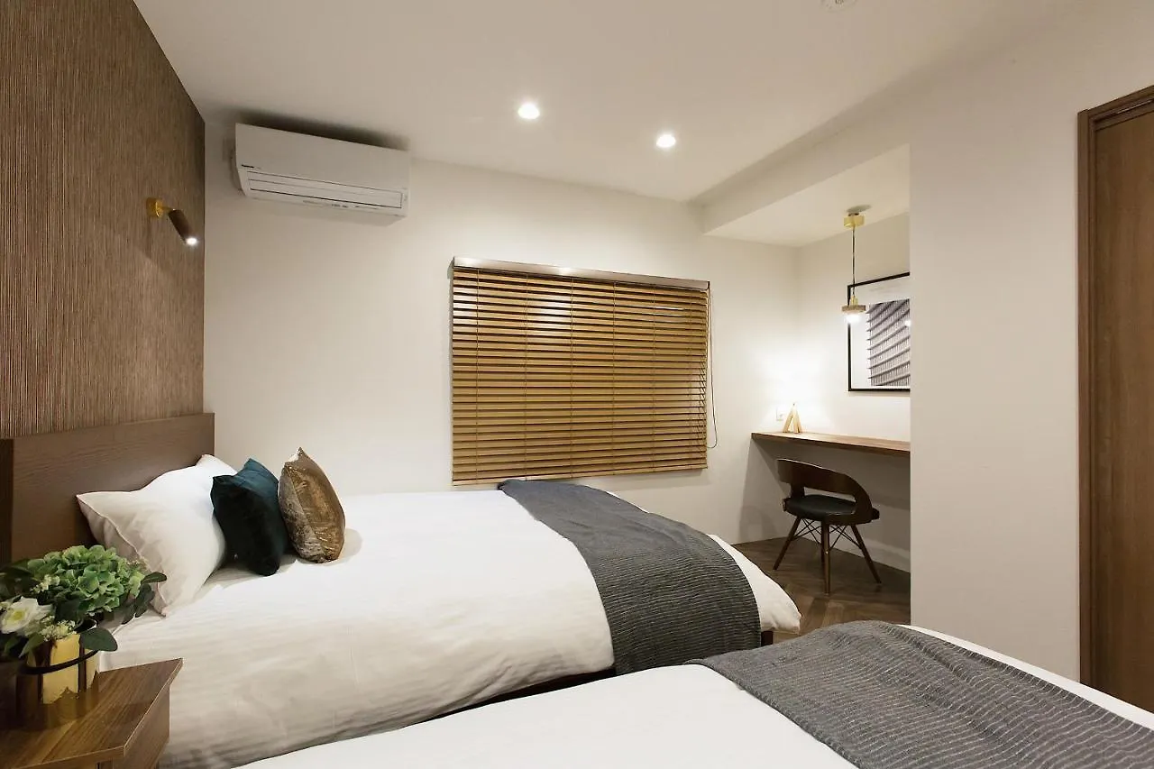 Zebrahouse Tenroku Villa Osaka