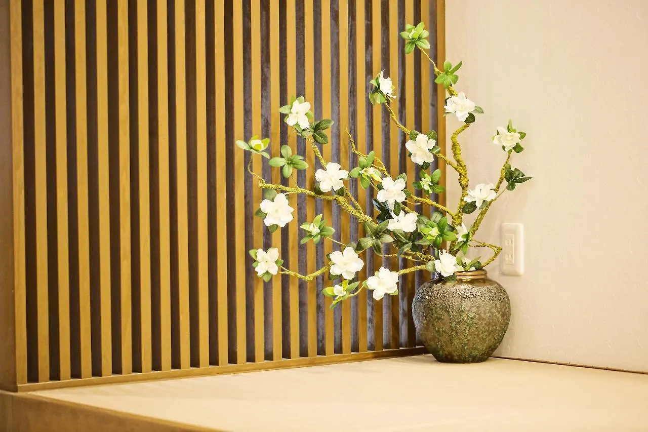 Zebrahouse Tenroku Villa Osaka