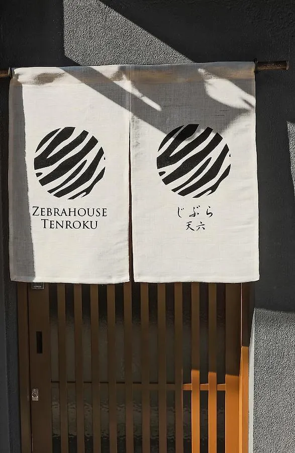 Zebrahouse Tenroku Villa Osaka