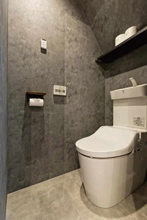 大阪Zebrahouse Tenroku别墅 0*, 大阪